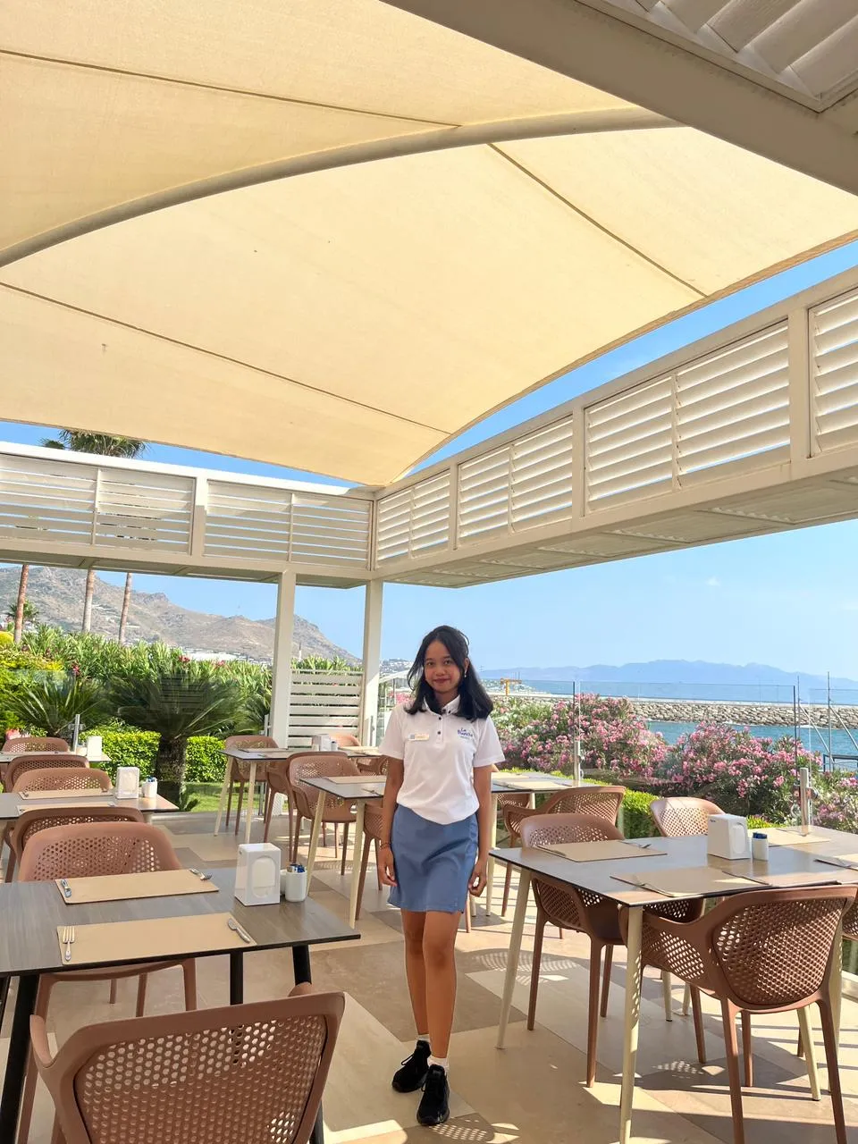 Ni Kadek Intan Maheswari - La Blanche Resort & Spa Bodrum - Waitress